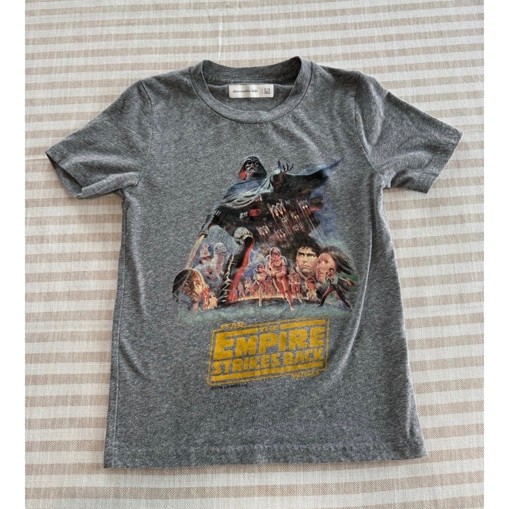 Abercrombie Kids Star Wars The Empire Strikes Back Graphic T-Shirt Grey Size 5/6